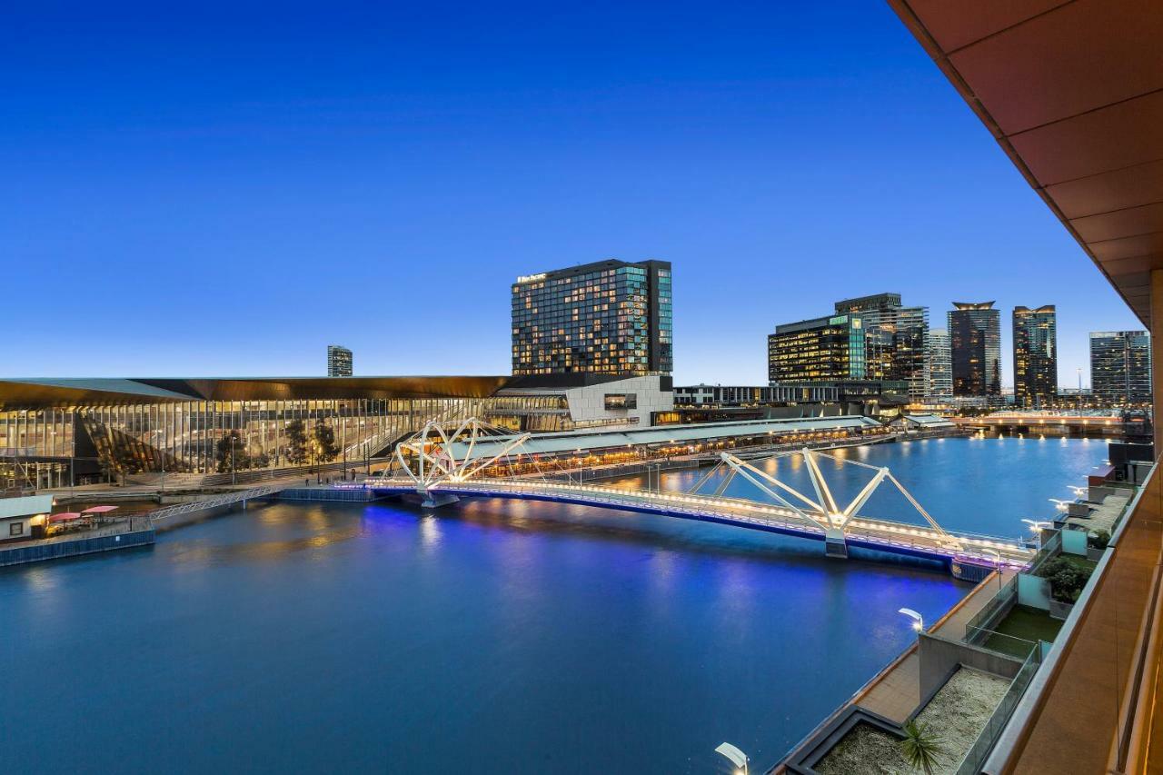 Melbourne Holiday Apartments Flinders Wharf Buitenkant foto