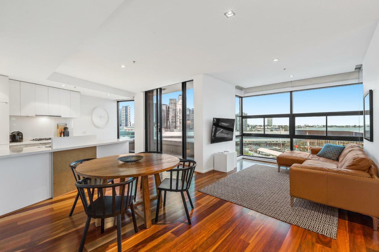 Melbourne Holiday Apartments Flinders Wharf Buitenkant foto